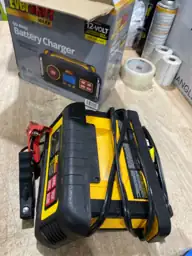 Everstart Maxx 50 Amp Automotive… — Photo 6