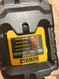 DeWalt DCHT821P1 22 in. 20… — Photo 6