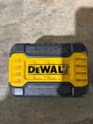 DeWalt 20V-60V MAX FLEXVOLT DCB609… — Photo 4
