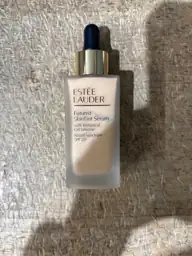 Est e Lauder Futurist Skin… — Photo 3