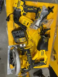 DEWALT 20V MAX Cordless 6-Tool… — Photo 4