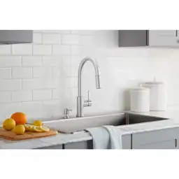 Paulina Single-Handle Pull-Down Sprayer Faucet… — Photo 2