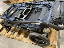 Expedition 2-in-1 Stroller Wagon — Photo 4