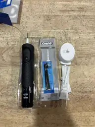 Oral-B Pro 500 + Electric… — Photo 4