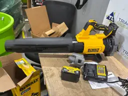 DeWalt 20V MAX DCBL722P1 125… — Photo 4
