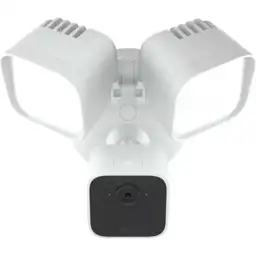 Wired Floodlight Camera - Security… — Photo 1