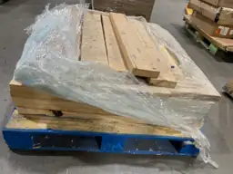 Wooden Planks Lot (38.5" x… — Photo 3