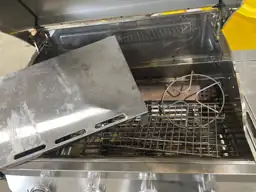 4 Burner Stainless Steel Propane… — Photo 4