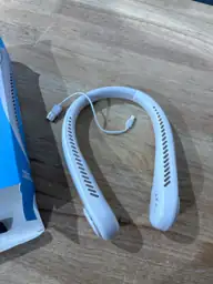 Pocket breeze neck fan — Photo 3