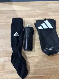 Adidas football shin guard — Photo 2