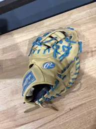 Rawlings first base mid — Photo 2