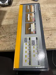 Medium-Duty Aluminum Commercial Door Closer — Photo 3