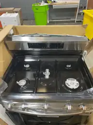 Samsung 30-in 5-Burner 6.0-cu ft… — Photo 4