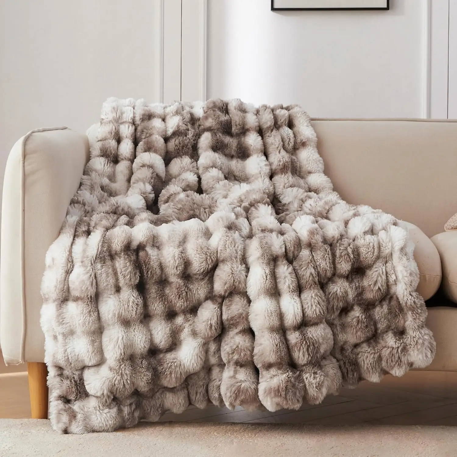 COOVA Soft Bubble Faux Fur… — Photo 1
