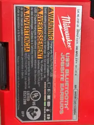 Milwaukee REDLITHIUM USB Bluetooth Jobsite… — Photo 5
