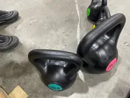 BalanceFrom Wide-Grip Kettlebell Weight Set,… — Photo 4