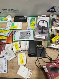 Walmart lot box (phone accessories) — Photo 2