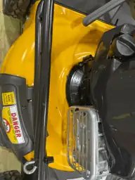DEWALT 21in. 163cc Briggs &… — Photo 5