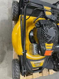 DEWALT 21 in. 150cc Briggs… — Photo 5