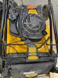 DEWALT 21 in. 150cc Briggs… — Photo 5