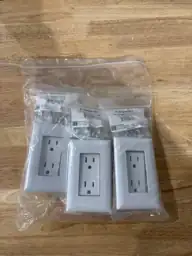 BLK DUAL OUTLET W/COV-PLATE (Qty… — Photo 3