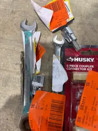 Husky lot — Photo 2
