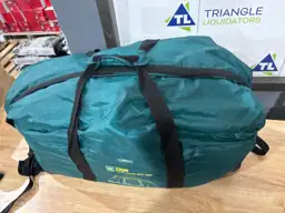 Zion 8 person tent — Photo 2