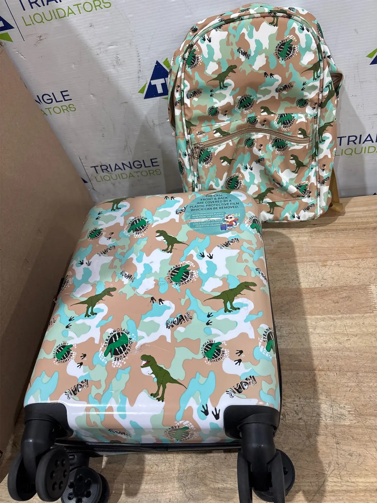 16' Kid's Luggage Set with… — Photo 1