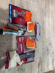 Husky lot — Photo 1