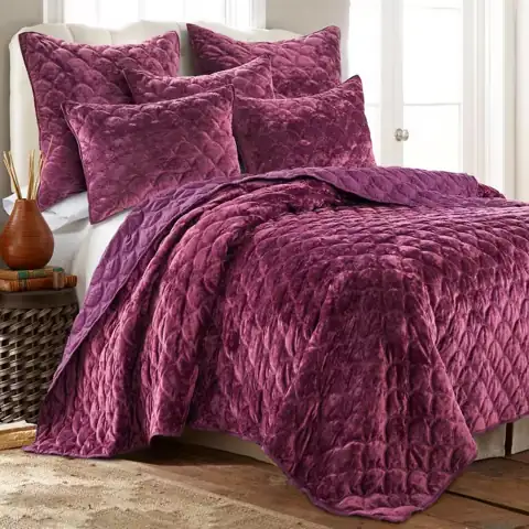 Ellora Plum Scallop Quilting Velvet… — Photo 1