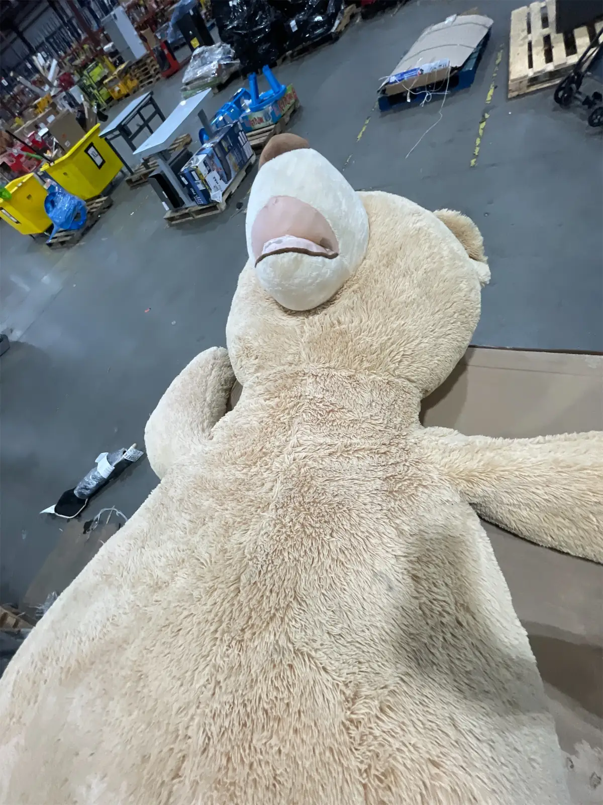 93" Plush Bear, Blonde — Photo 1