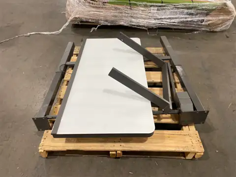 Lift Desk (White) — Photo 1