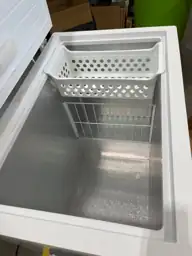 7 cu. ft. Manual Defrost… — Photo 5