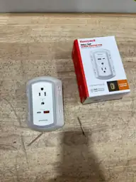 Honeywell 5-Outlet 2-USB LED Night… — Photo 4