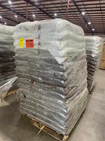 Pallet Brown Mulch Pallet (80… — Photo 1
