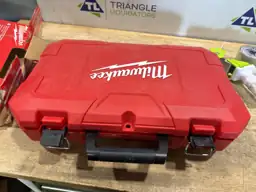 Milwaukee 8 amps 1 in.… — Photo 4