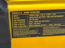 DEWALT 1600 Peak Amp Jump… — Photo 7