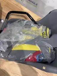 Bell cocoon child carrier — Photo 3