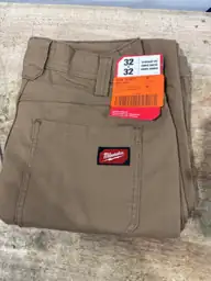 Men's 32 in. x 32… — Photo 3