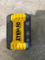 DEWALT FLEXVOLT 20V/60V MAX Lithium-Ion… — Photo 4