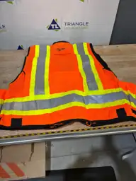 Milwaukee Small/Medium Orange Class-2 Surveyor's… — Photo 5