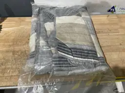 Nautica - King Quilt Set… — Photo 3