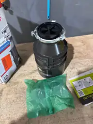 InSinkErator Badger 500, 1/2 HP… — Photo 4