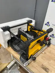 DeWalt 15 amps Corded 8-1/4… — Photo 3