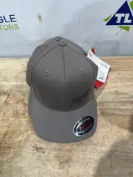 Large/Extra Large Gray Fitted Hat — Photo 3