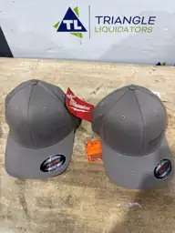Large/Extra Large Gray Fitted Hat — Photo 3