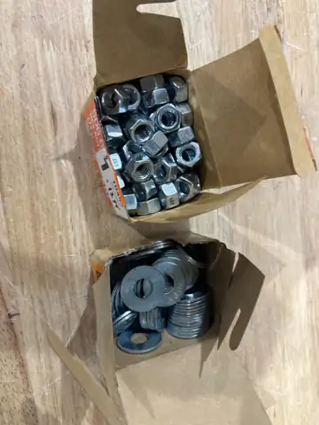 Nuts and bolts log — Photo 1