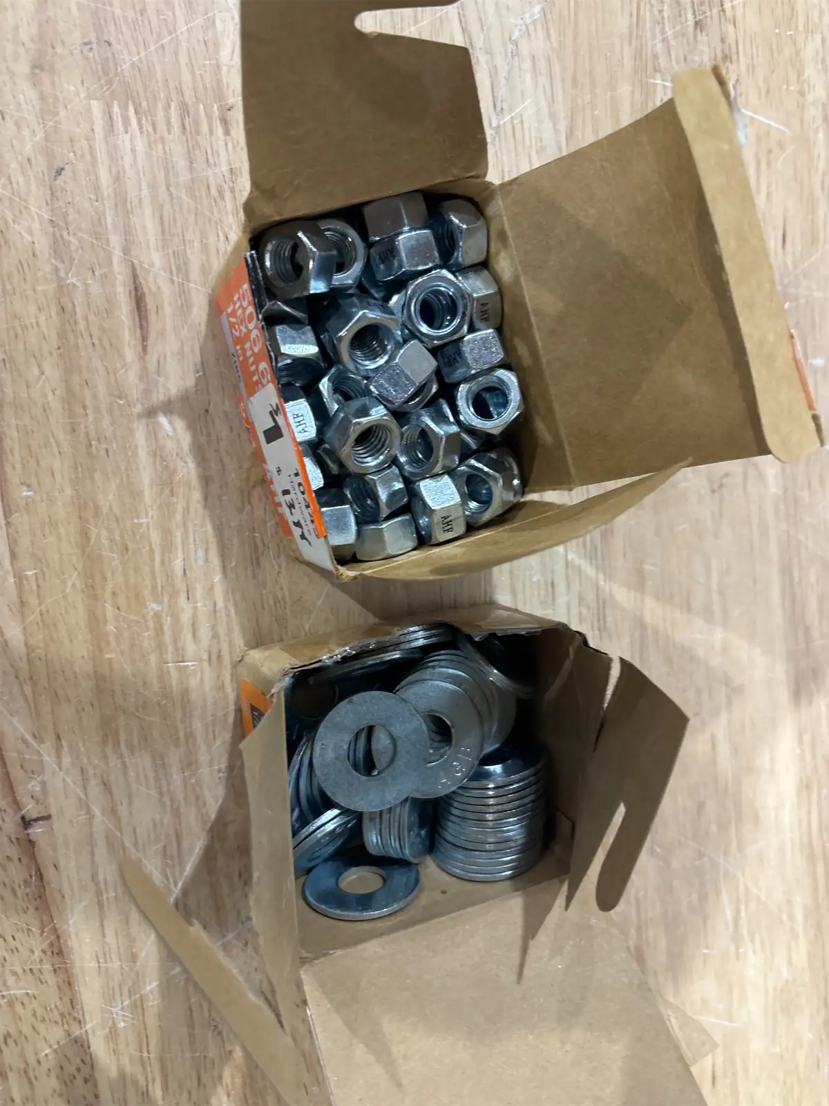 Nuts and bolts log — Photo 1