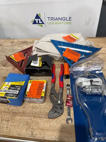 Home Depot lot — Photo 1