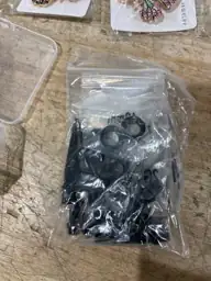 Accessories Lot — Photo 2